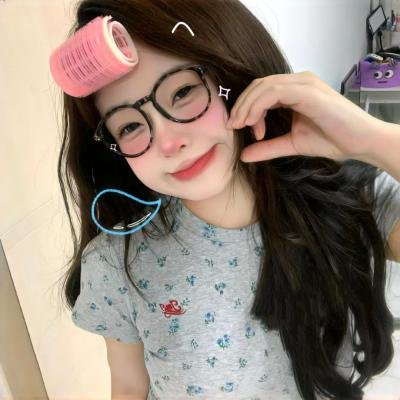 女人步上楼梯时